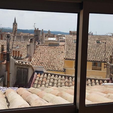 Beau Duplex Avec Terrasse - Centre Historique Apartment Aix-en-Provence Exterior foto